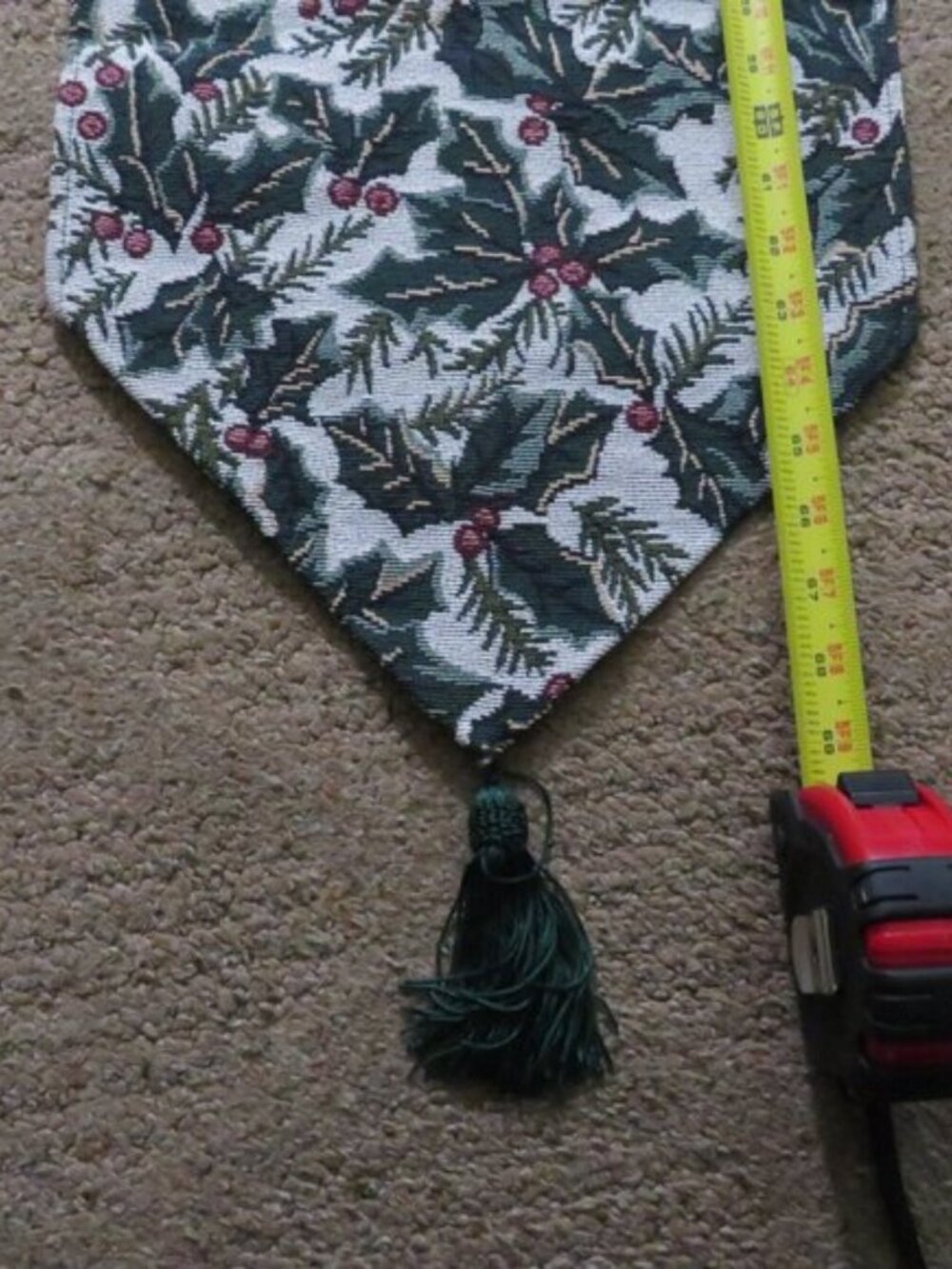 Vintage Victorian Holly Tapestry Table Runner Dark Forest Green Tassels 68x12 - Picture 3 of 9